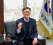 [에듀플러스 지상강연]이석래 국립중앙과학관장 “과학관에서 미래 진로를 체험해요"