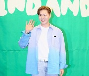 [포토] 비투비 이창섭, '구독자 50만 달성~공약 이행은'