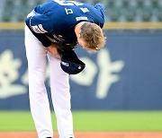 "한국 문화 배운대로…" 심판에게 인사→사구 후 사과, 예절까지 갖춘 KBO 폭격 외인