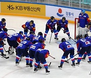 한국 남자 아이스하키, 루마니아 5-2로 꺾고 세계선수권 첫 승리