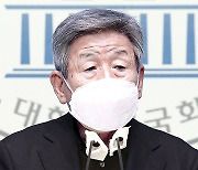 '野 원로' 유인태, 친윤 공부모임 '국민공감'서 특강