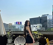 아이브 장원영, 신이 내린 비율+치명 섹시美 자랑[M+★SNS]