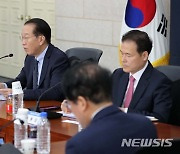 권영세 "북한 변하지 않는데 우리만 정권따라 대북정책 바뀌어"