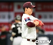 ‘ERA 12.79→1군 강등 후 12이닝 무실점’ 9억 팔 향한 사령탑의 시선은 여전히… [오!쎈 대구]