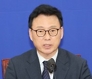 박광온 "尹, 지난 1년 국민 안심 못 시켜…사회적 약자 삶 못 도와"