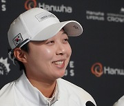 밝은 표정으로 인터뷰하는 김효주 [LPGA 국가대항전]