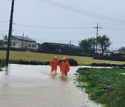 제주, 주말 최대 200mm ‘폭우’…어린이날 가족여행 ‘어쩌나’