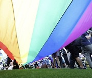 서울시 ‘퀴어축제’ 서울광장 사용 불허에…조직위 “혐오세력 압력” 의혹 제기