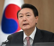 尹, 31년만 방첩사령부 방문…역대 대통령 최초 사이버사 방문도