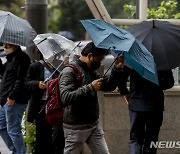 충남권 강한 바람 불며 많은 비 내려…낮 최고 24도