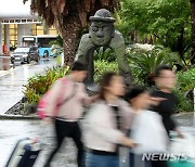 '황금연휴, 제주 찾은 관광객'