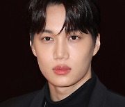 카이, 군 입대 앞두고 "아쉬워" 눈물…5년 만 엑소 완전체 무산되나[종합]