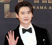 이종석, ♥아이유 닮아 '기부 천사'..서울아산병원 어린이병원에 1억원 기부