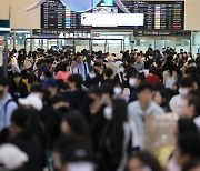 발 묶인 고교 수학여행단, 결국 제주→김포..버스로 경남 창원행