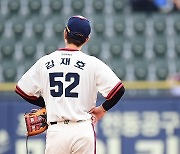 “베테랑 김재호가 희생, 어쩔 수 없는 선택이었다.” 베어스 유격수 왕관, 누가 쓸 수 있을까 [MK잠실]