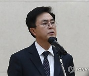 [뉴스 즉설]윤 대통령 압박 한다던 김태흠, '육사 이전' 결국 백기 들었나