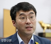 김남국, 60억 코인 논란에 “검찰 작품, 정치생명 건다”···한동훈 “국가기관 폄훼유감”