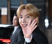 슈퍼주니어 이특, ‘세븐-이다해’ 결혼 축하하러 왔어요 [포토엔HD]