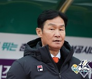 '3연승 도전' 강원 최용수 "수원FC 공격 무섭지만…3연승 도전해 본다" [현장인터뷰]