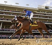 Kentucky Oaks Horse Racing