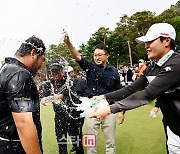 [포토] 정찬민 '흠뻑 젖어도 좋아'