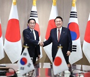 [속보] 尹 "G7 계기 한미일 정상회담 등 3국 정상 소통 매우 중요"