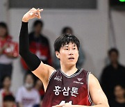 ‘세 번째 챔프전 MVP 수상’ 오세근, 이제는 프로농구 역대최고 빅맨이다