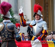 VATICAN SWISS GUARD