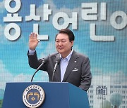 윤 대통령 지지율 0.1%p 오른 34.6%, 2주 연속 상승