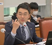 "이해충돌 아냐" vs "약자 코스프레"…김남국, 오늘 거래내역 공개