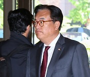 기시다 만난 여야…與 “셔틀외교 복원 환영” 野 “과거사 적극 노력 당부”