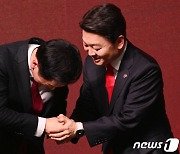 안철수 "김재원·태영호 징계 늦었다…당대표가 분위기 못잡아"