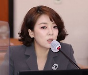 배현진 "민주당 가난 코스프레? 쓴 웃음만"