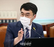 檢 "김남국 코인, 범죄 무관한데 FIU가 '이상거래' 통보했겠나"…압색 영장 재청구 검토中