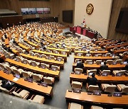 여야, '선거제도 개편' 전원위 소위 구성 두고 이견