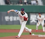 '연승 뒤 연패' 롯데, 스트레일리 호투에도 2-5 패배