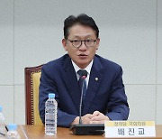 정의당 새 원내대표 배진교