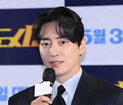 '범죄도시3' 이준혁 "20kg 찌우라 해 깜짝"…마동석 "살크업 NO, 벌크업"