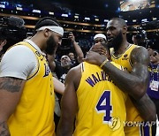 Warriors Lakers Basketball