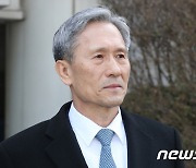 北 '표적'이던 김관진 전 안보실장, 국방혁신위원 내정(종합)