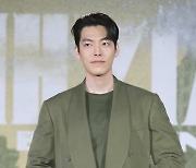 김우빈, 산소를 배달하는 전설의 택배기사