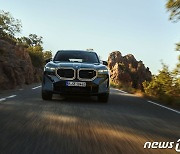 BMW '뉴 XM 퍼스트 에디션' 15대 온라인 한정 판매