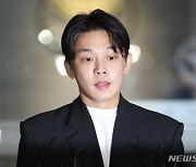 '마약 투약 혐의' 유아인, 내일 두번째 경찰 소환 전망