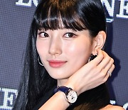 수지,'클로즈업 부르는 미모' [사진]