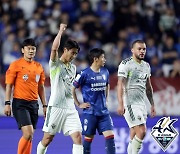 전북, '김병수 감독 데뷔' 수원 3-0 완파...김상식 사퇴 후 첫 승+7위 도약 [현장 리뷰]