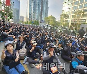 “경찰청장 파면하라”…경찰청 둘러싼 3000명 건설노조