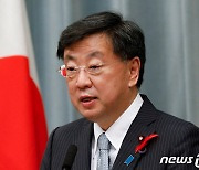 日관방, '바이든 G7 온라인 참석?' 질문에 "불참 통보 없었다"