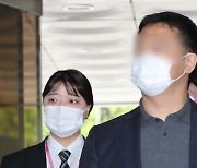 檢, '대장동 의혹' 조우형 영장재청구 검토…박영수 소환 만지작