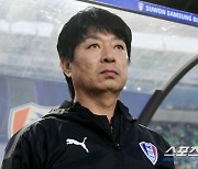 베팅 정보 글 논란 축구 전력분석관, 수원 삼성 떠난다