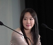 김아중 "강수연은 후배 여성 배우들 롤모델"…추모전서 전한 추억